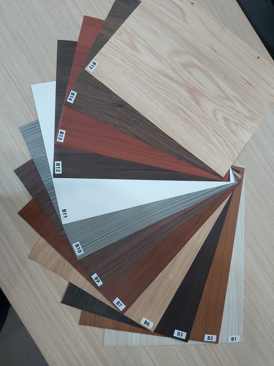 Cửa nhựa Composite Bình Chánh