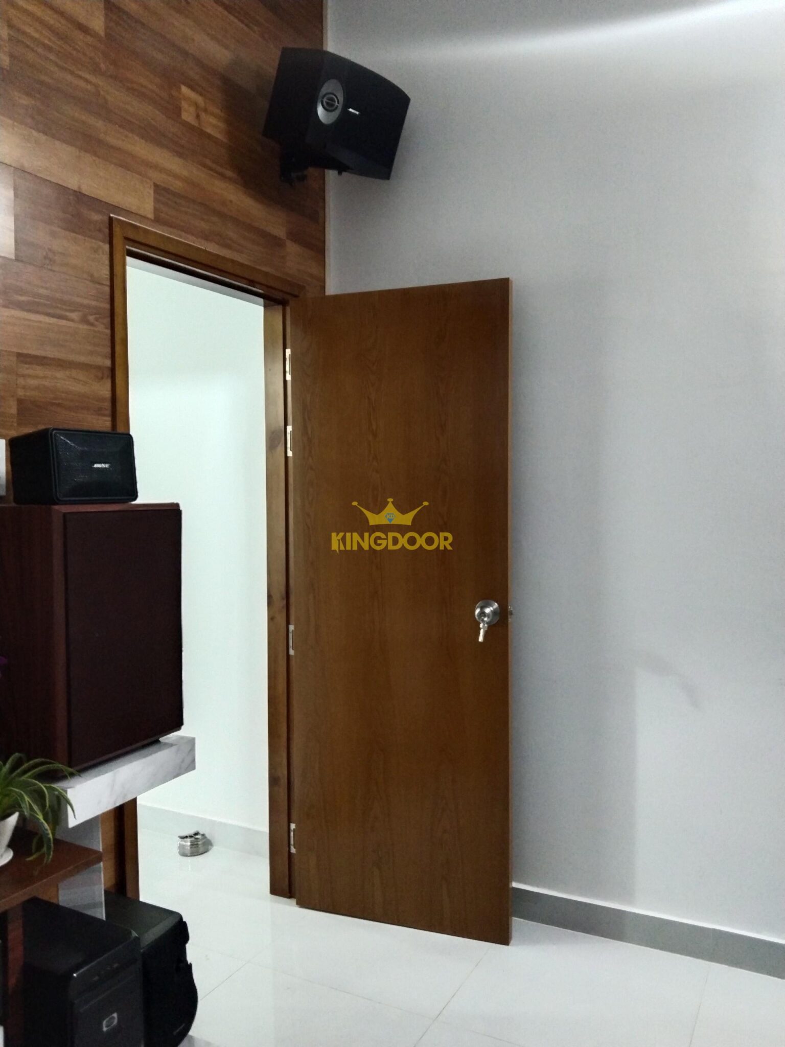 Mẫu Cửa Khách Giá Rẻ