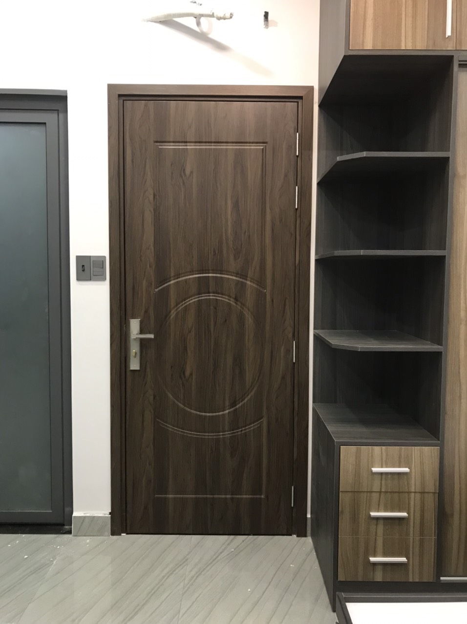 Hướng dẫn cách lắp cửa nhựa